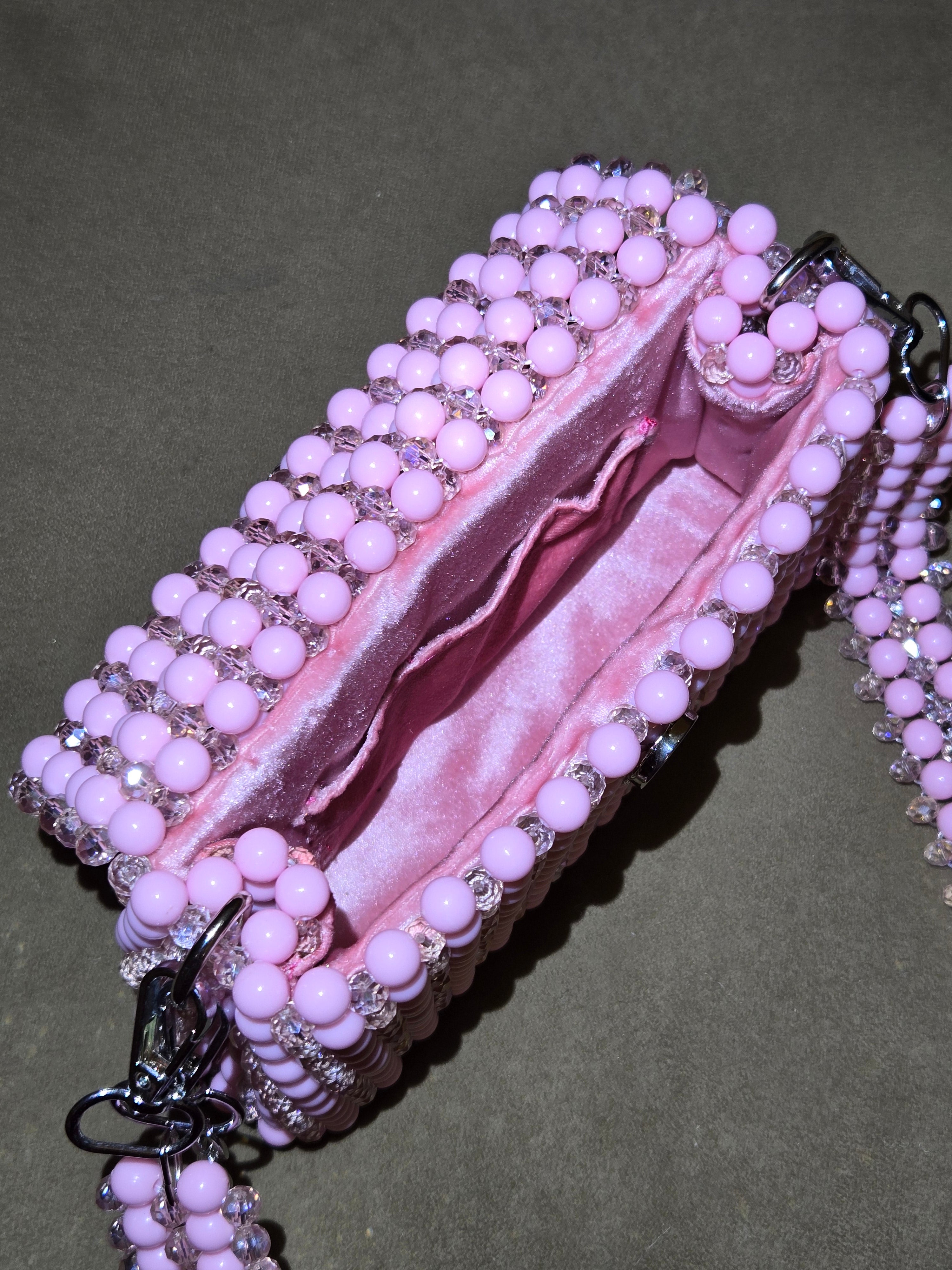 Elegant Beaded Handbag with Dual Strap Design
